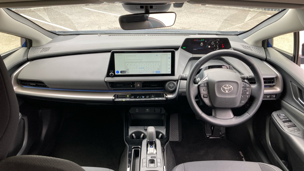 Toyota Prius 2.0 PHEV Design 5dr CVT Hatchback - Image 6