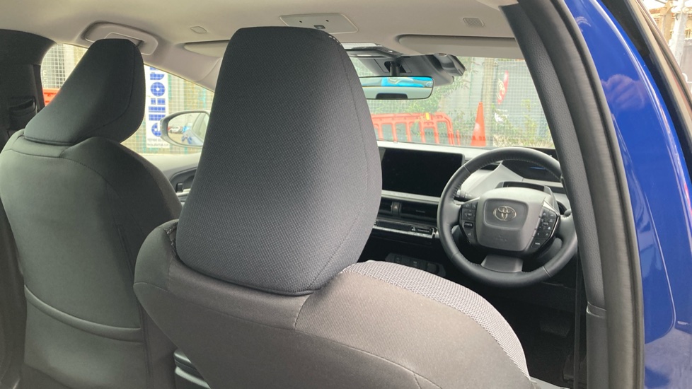 Toyota Prius 2.0 PHEV Design 5dr CVT Hatchback - Image 19