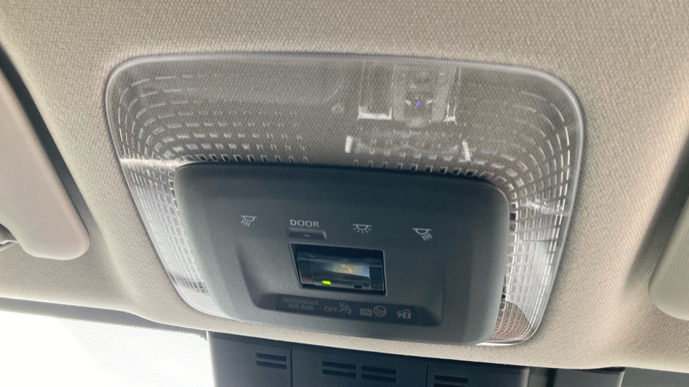Toyota Prius 2.0 PHEV Design 5dr CVT Hatchback - Image 29