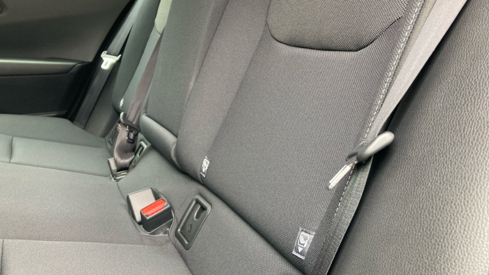 Toyota Prius 2.0 PHEV Design 5dr CVT Hatchback - Image 39