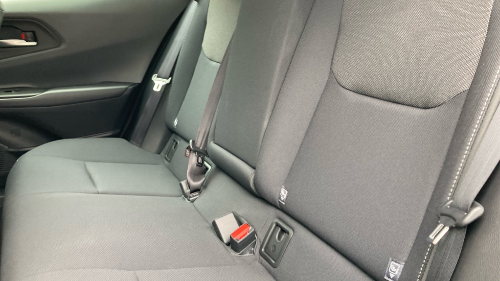 Toyota Prius 2.0 PHEV Design 5dr CVT Hatchback - Image 40