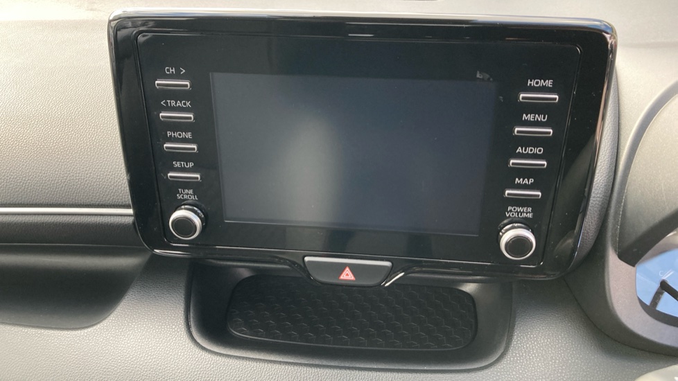 Toyota Yaris 1.5 Hybrid Icon 5dr CVT Hybrid Hatchback - Image 9