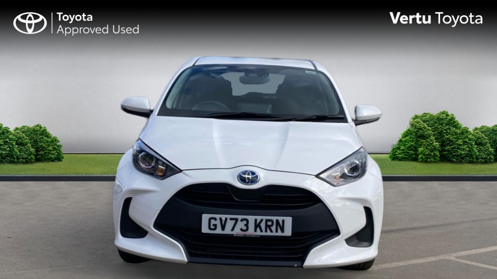 Toyota Yaris 1.5 Hybrid Icon 5dr CVT Hybrid Hatchback - Image 22