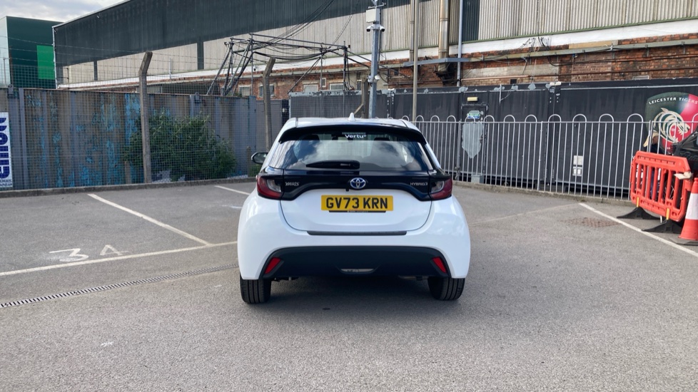 Toyota Yaris 1.5 Hybrid Icon 5dr CVT Hybrid Hatchback - Image 26