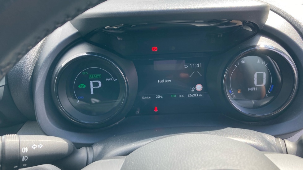 Toyota Yaris 1.5 Hybrid Excel 5dr CVT Hybrid Hatchback - Image 11
