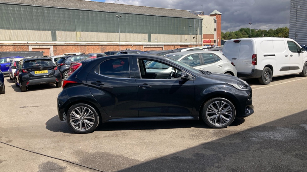 Toyota Yaris 1.5 Hybrid Excel 5dr CVT Hybrid Hatchback - Image 23