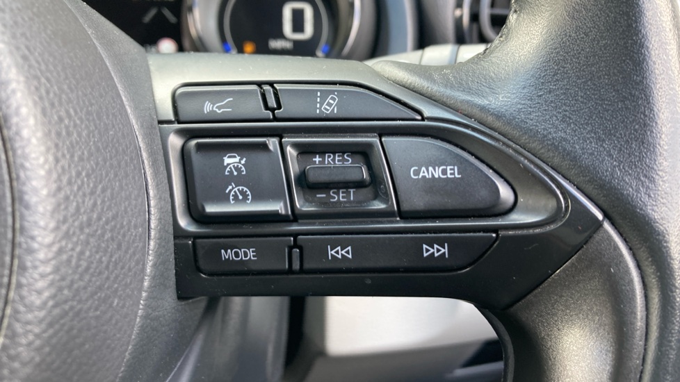 Toyota Yaris 1.5 Hybrid Excel 5dr CVT Hybrid Hatchback - Image 31
