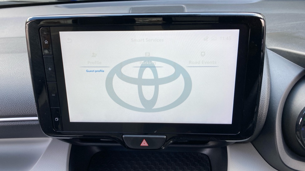 Toyota Yaris 1.5 Hybrid Excel 5dr CVT Hybrid Hatchback - Image 46