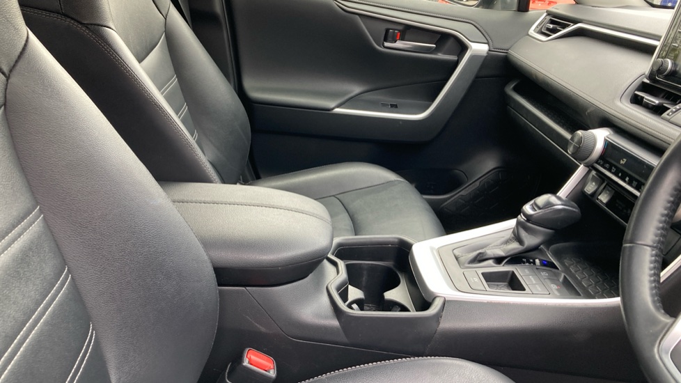 Toyota RAV4 2.5 VVT-i Hybrid Excel 5dr CVT 2WD Hybrid Estate - Image 18