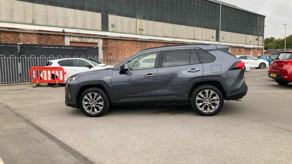 Toyota RAV4 2.5 VVT-i Hybrid Excel 5dr CVT 2WD Hybrid Estate - Image 24