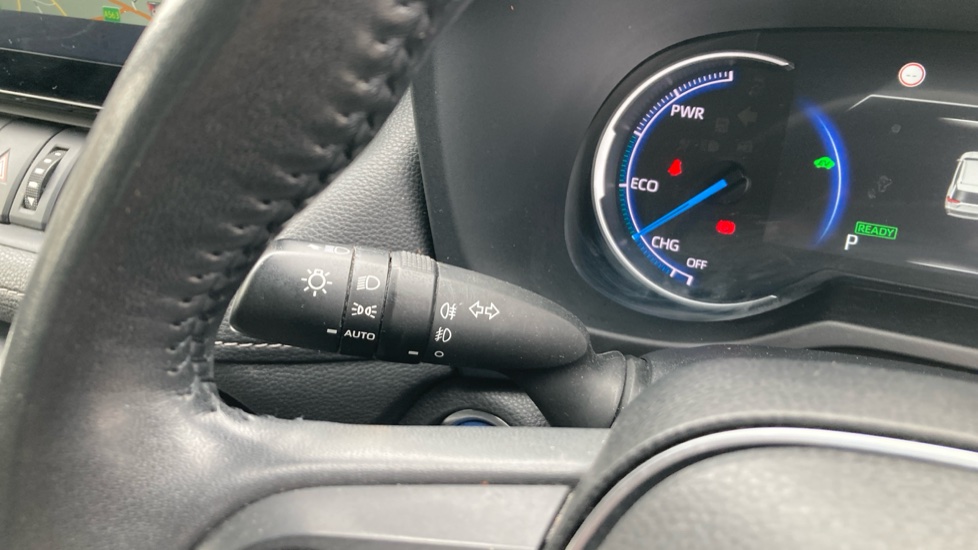 Toyota RAV4 2.5 VVT-i Hybrid Excel 5dr CVT 2WD Hybrid Estate - Image 35