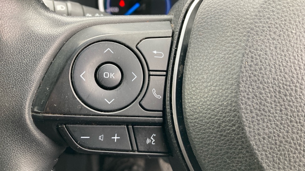 Toyota RAV4 2.5 VVT-i Hybrid Excel 5dr CVT 2WD Hybrid Estate - Image 40