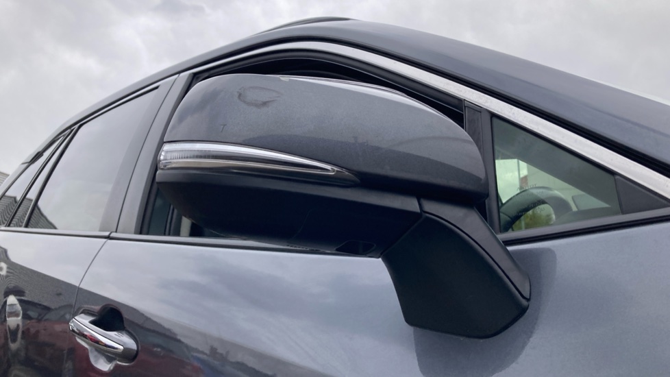 Toyota RAV4 2.5 VVT-i Hybrid Excel 5dr CVT 2WD Hybrid Estate - Image 50