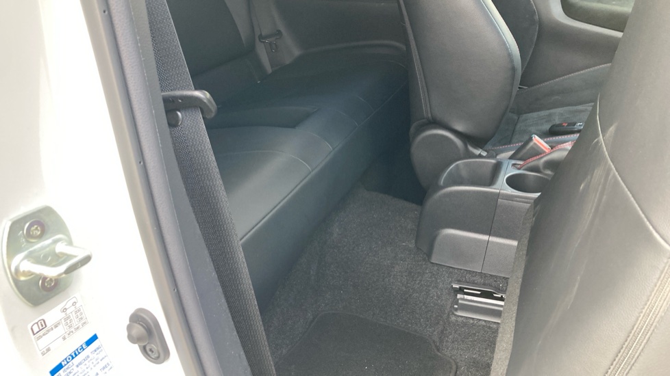 Toyota GR Yaris 1.6 3dr AWD [Circuit Pack] Petrol Hatchback - Image 8