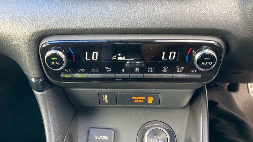 Toyota GR Yaris 1.6 3dr AWD [Circuit Pack] Petrol Hatchback - Image 31