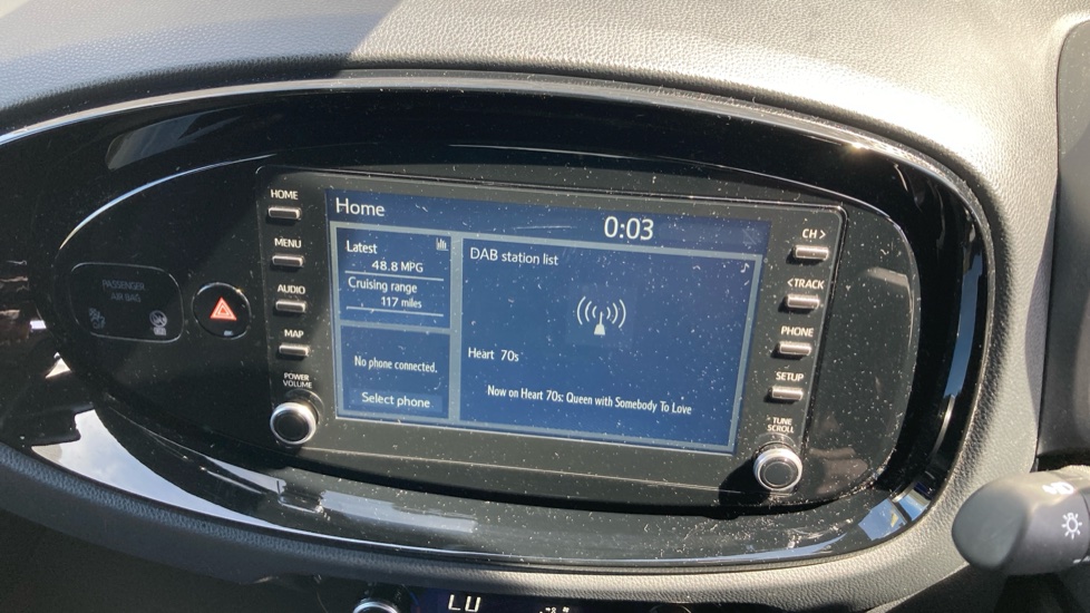 Toyota Aygo X 1.0 VVT-i Edge 5dr Petrol Hatchback - Image 9