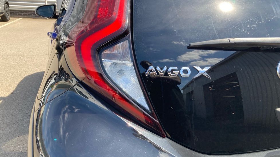 Toyota Aygo X 1.0 VVT-i Edge 5dr Petrol Hatchback - Image 40