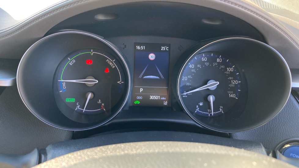 Toyota C-HR 2.0 Hybrid Excel 5dr CVT Hybrid Hatchback - Image 11