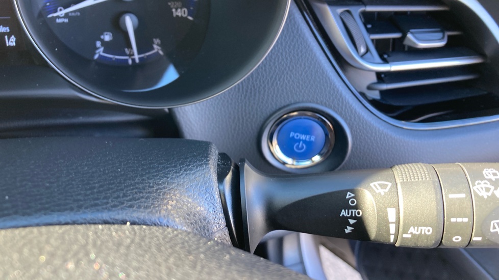 Toyota C-HR 2.0 Hybrid Excel 5dr CVT Hybrid Hatchback - Image 32