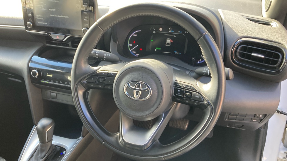 Toyota Yaris Cross 1.5 Hybrid Design 5dr CVT Hybrid Estate - Image 10