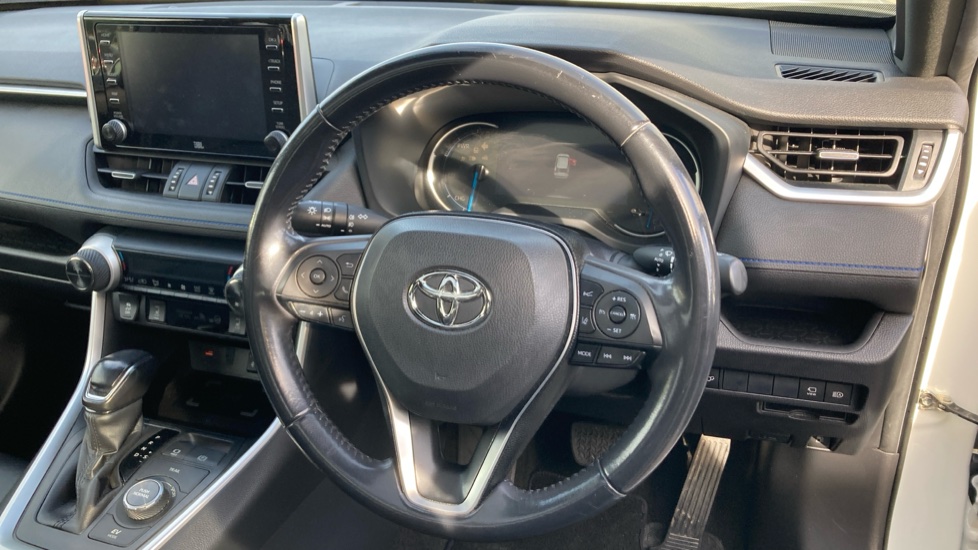 Toyota RAV4 2.5 VVT-i Hybrid Dynamic 5dr CVT Hybrid Estate - Image 7