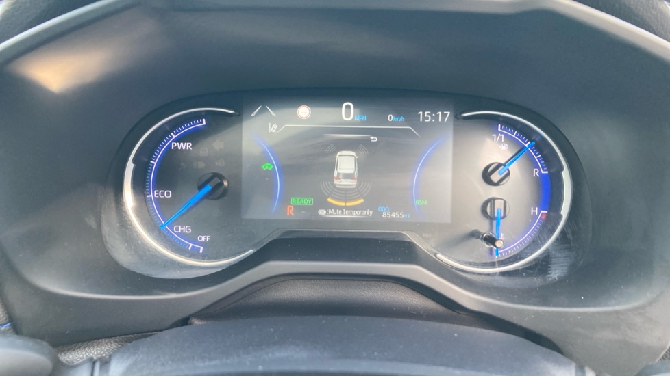 Toyota RAV4 2.5 VVT-i Hybrid Dynamic 5dr CVT Hybrid Estate - Image 11