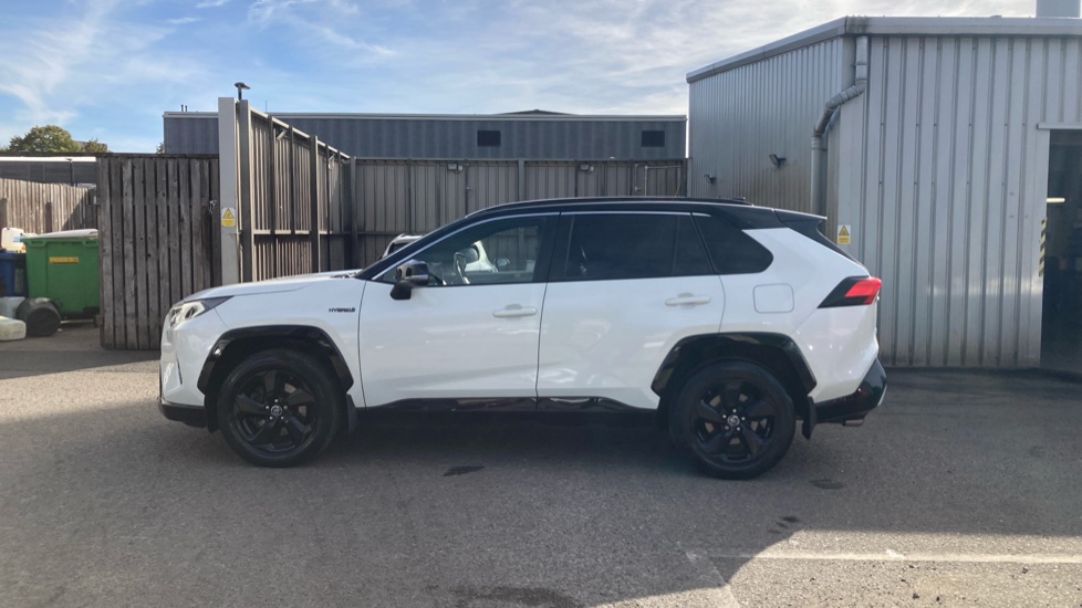 Toyota RAV4 2.5 VVT-i Hybrid Dynamic 5dr CVT Hybrid Estate - Image 24