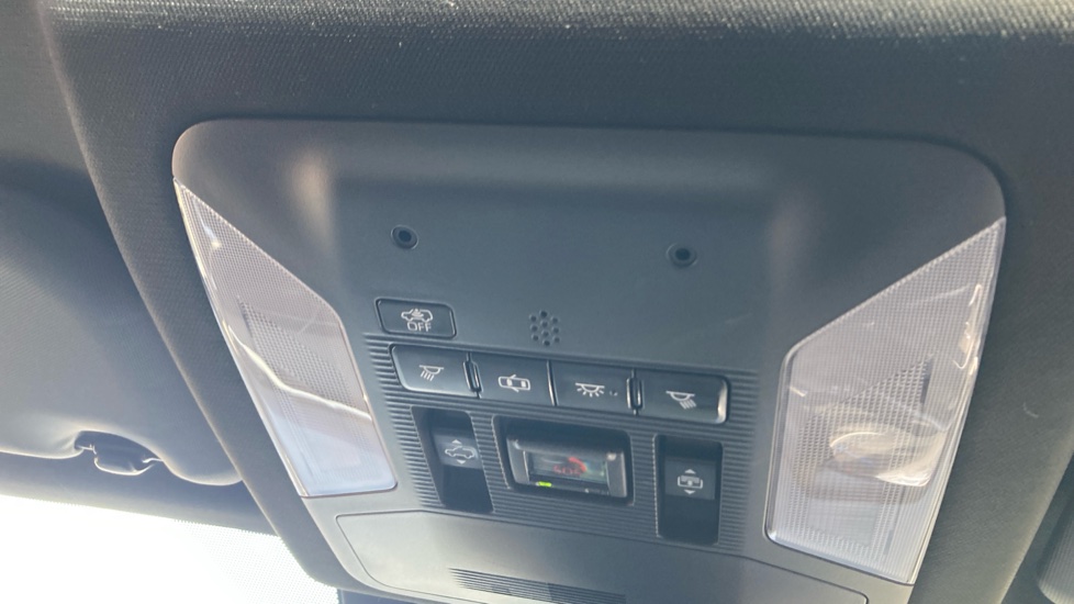 Toyota RAV4 2.5 VVT-i Hybrid Dynamic 5dr CVT Hybrid Estate - Image 29