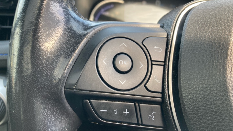 Toyota RAV4 2.5 VVT-i Hybrid Dynamic 5dr CVT Hybrid Estate - Image 39