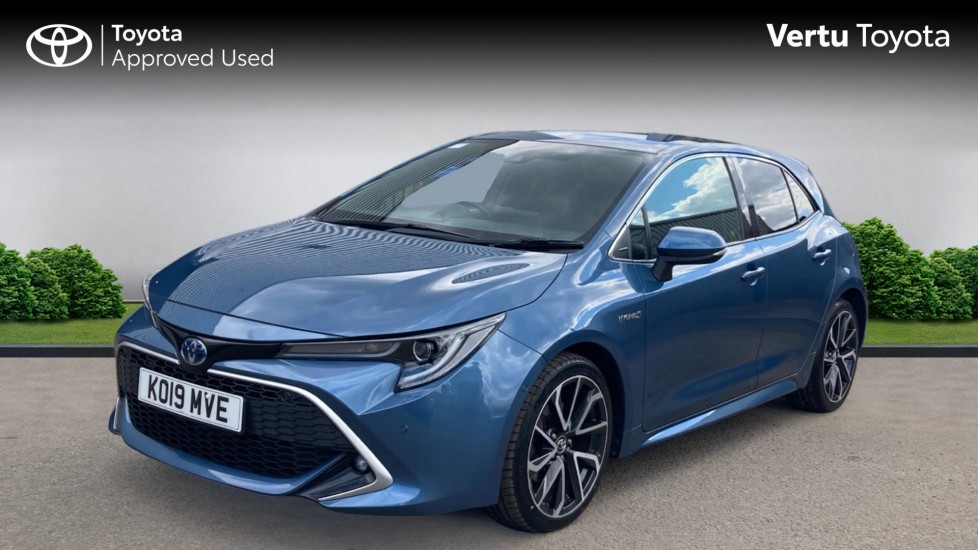 Toyota Corolla 2.0 VVT-i Hybrid Excel 5dr CVT Hybrid Hatchback - Image 3
