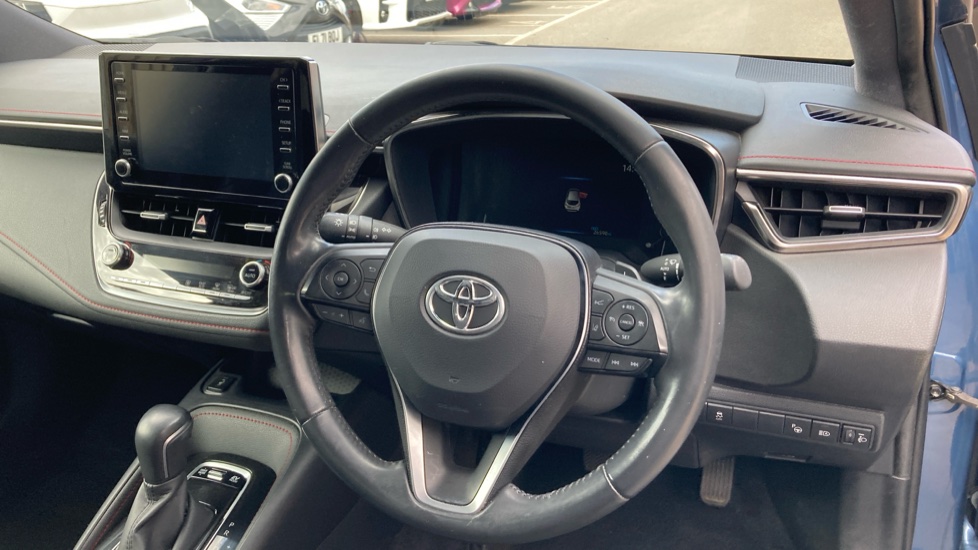 Toyota Corolla 2.0 VVT-i Hybrid Excel 5dr CVT Hybrid Hatchback - Image 7