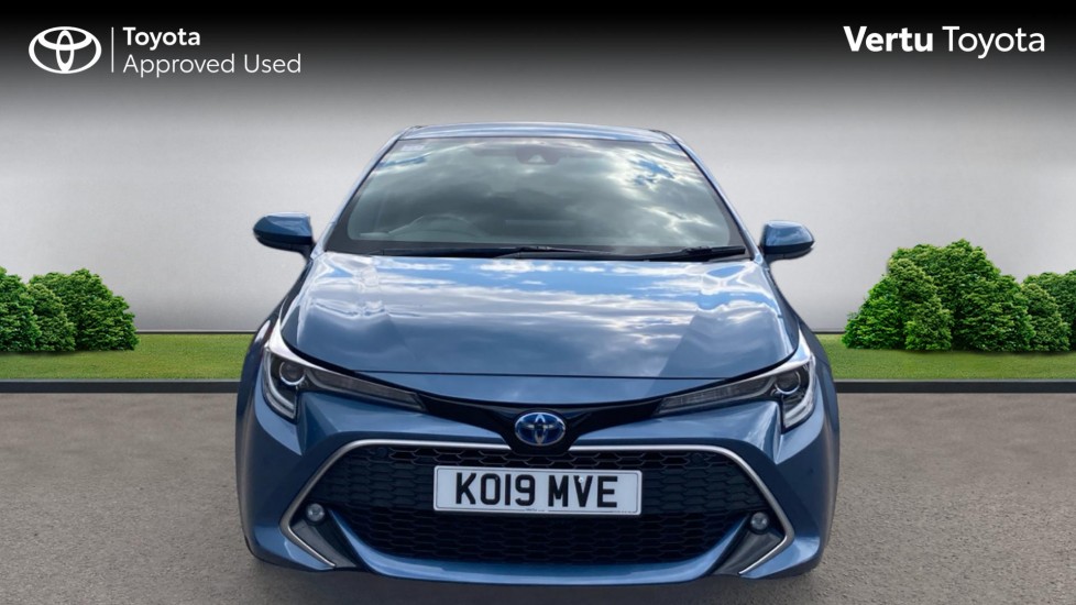 Toyota Corolla 2.0 VVT-i Hybrid Excel 5dr CVT Hybrid Hatchback - Image 22