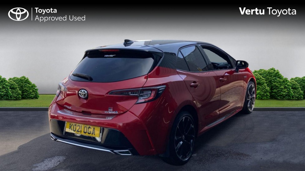 Toyota Corolla 1.8 VVT-i Hybrid GR Sport 5dr CVT Hybrid Hatchback - Image 2
