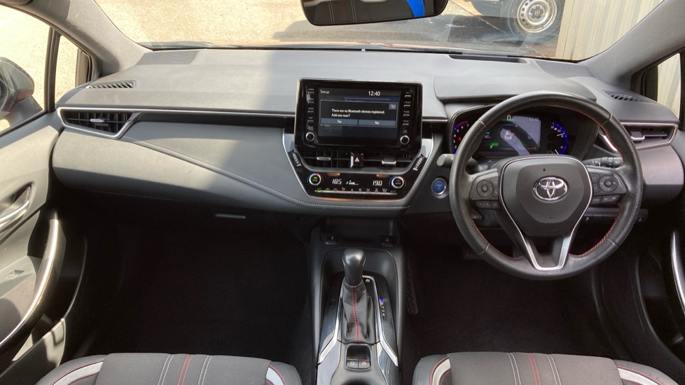 Toyota Corolla 1.8 VVT-i Hybrid GR Sport 5dr CVT Hybrid Hatchback - Image 6