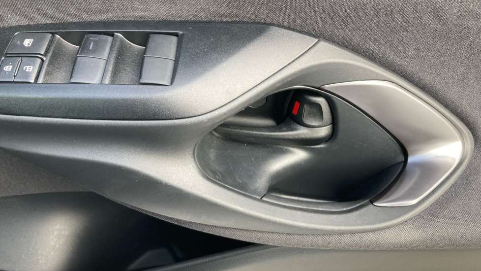 Toyota Yaris 1.5 Hybrid GR Sport 5dr CVT Hybrid Hatchback - Image 31