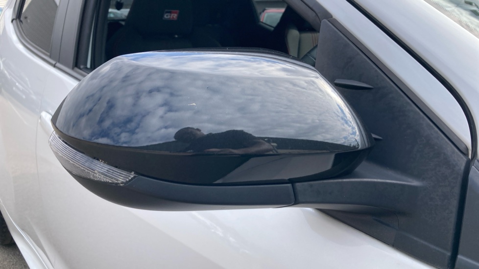 Toyota Yaris 1.5 Hybrid GR Sport 5dr CVT Hybrid Hatchback - Image 49