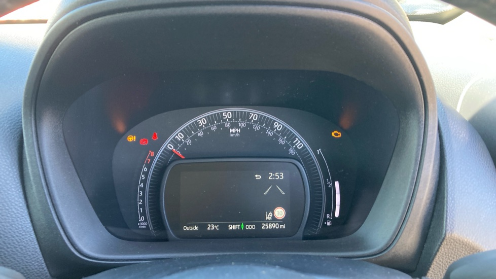 Toyota Aygo X 1.0 VVT-i Pure 5dr Petrol Hatchback - Image 11