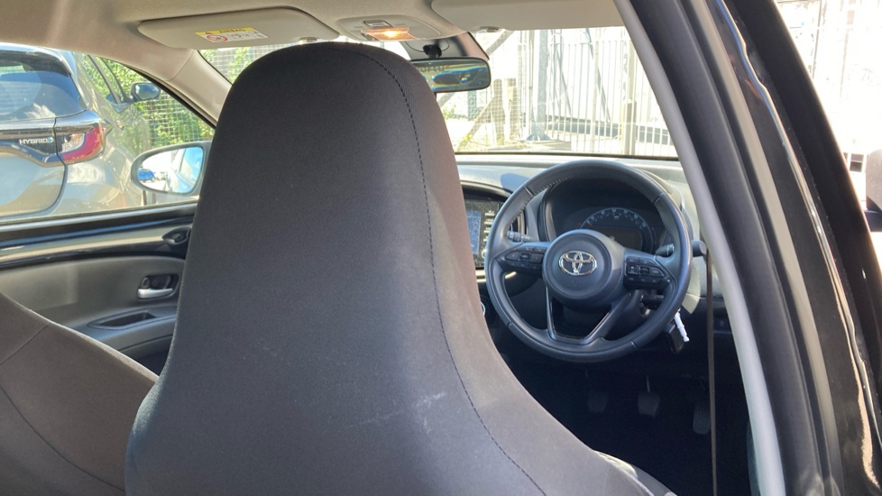 Toyota Aygo X 1.0 VVT-i Pure 5dr Petrol Hatchback - Image 19