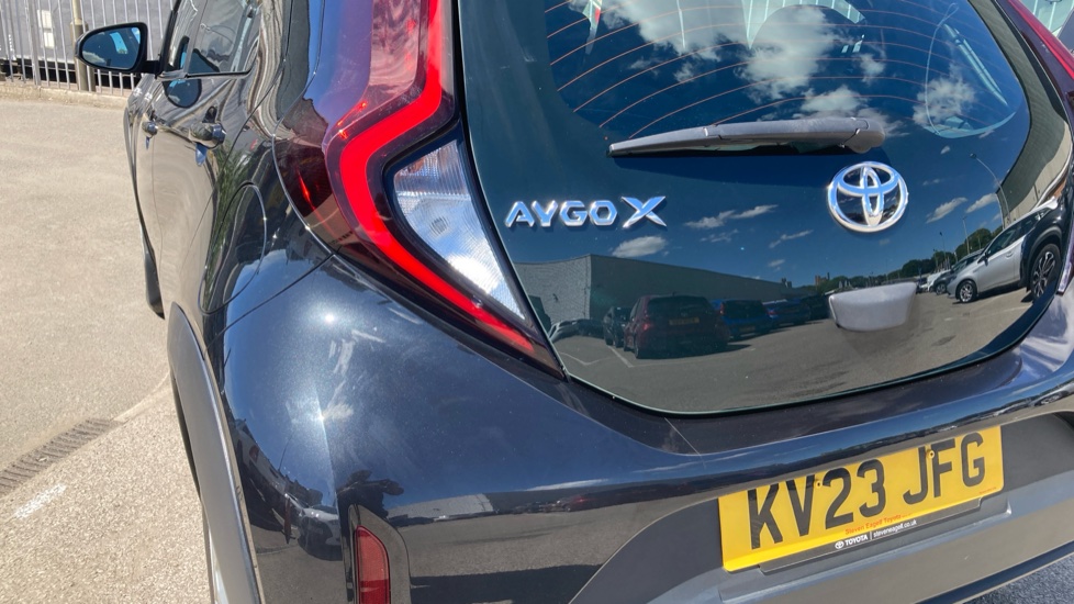 Toyota Aygo X 1.0 VVT-i Pure 5dr Petrol Hatchback - Image 21