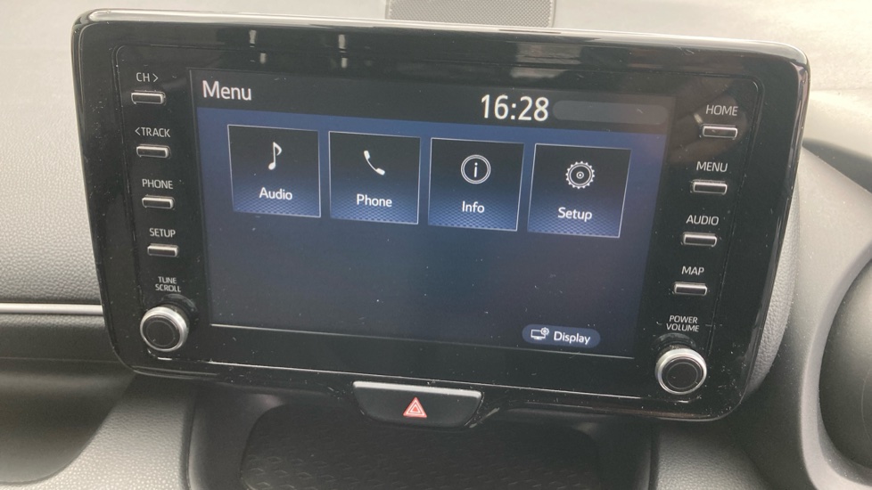 Toyota Yaris 1.5 Hybrid Design 5dr CVT Hybrid Hatchback - Image 43
