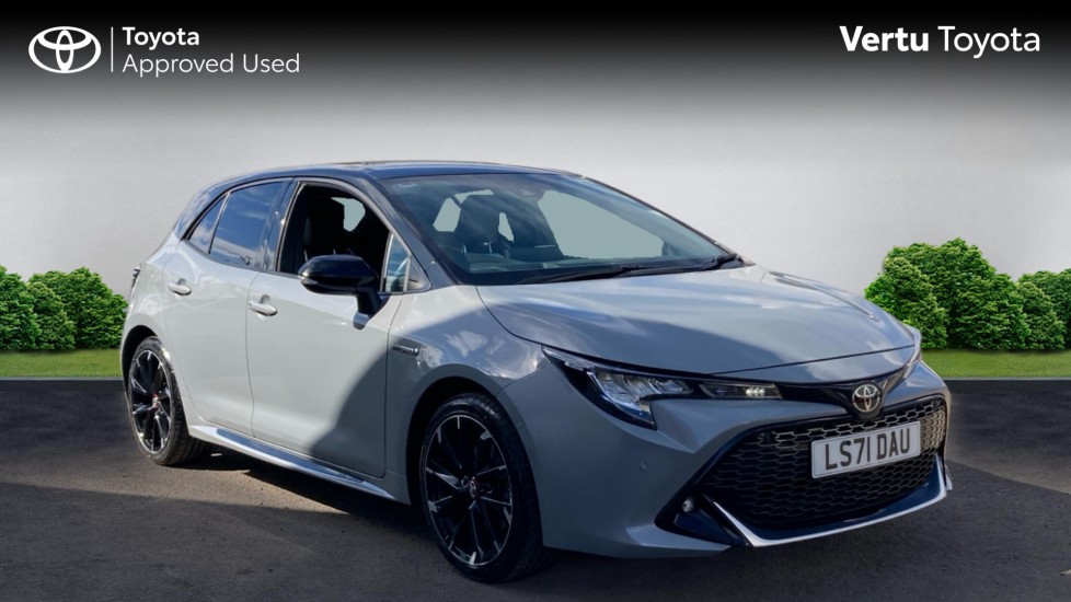 Toyota Corolla 2.0 VVT-i Hybrid GR Sport 5dr CVT Hybrid Hatchback - Image 1