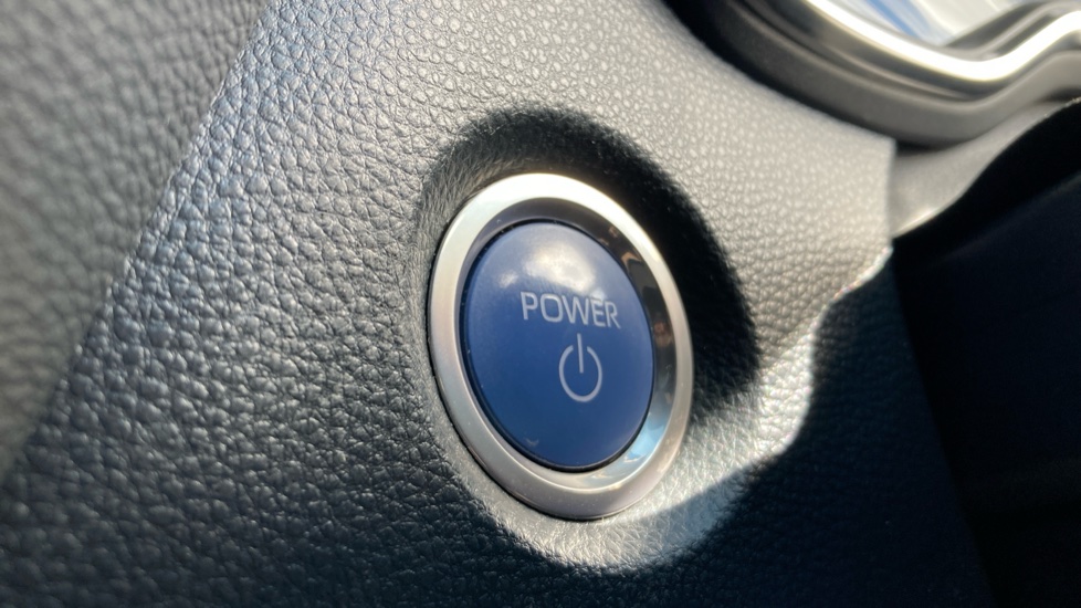 Toyota Corolla 2.0 VVT-i Hybrid GR Sport 5dr CVT Hybrid Hatchback - Image 16