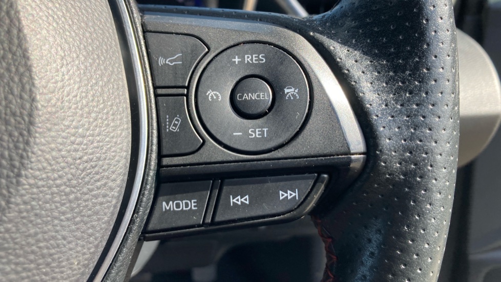 Toyota Corolla 2.0 VVT-i Hybrid GR Sport 5dr CVT Hybrid Hatchback - Image 30