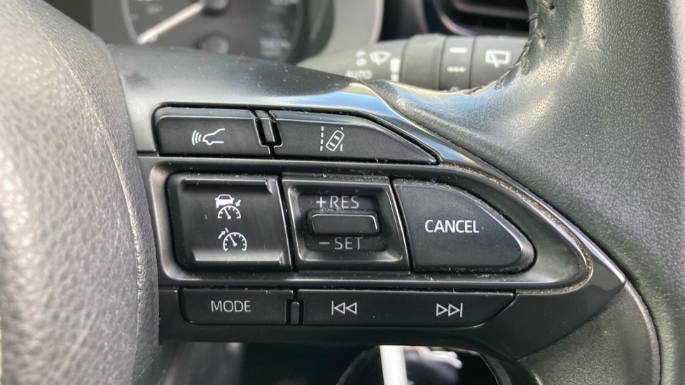 Toyota Yaris 1.5 Hybrid Icon 5dr CVT Hybrid Hatchback - Image 30