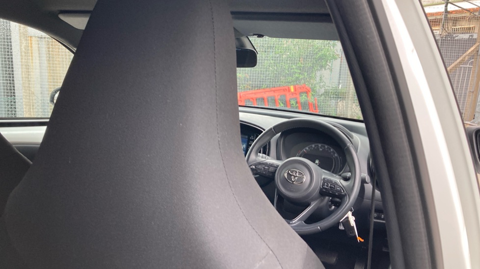 Toyota Aygo X 1.0 VVT-i Edge 5dr Auto Petrol Hatchback - Image 19