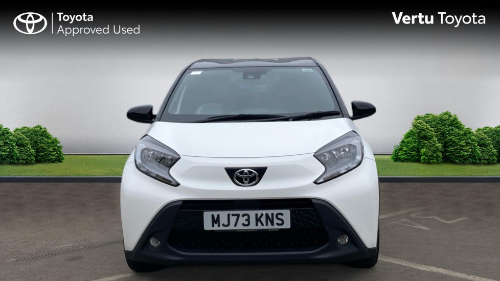 Toyota Aygo X 1.0 VVT-i Edge 5dr Auto Petrol Hatchback - Image 22