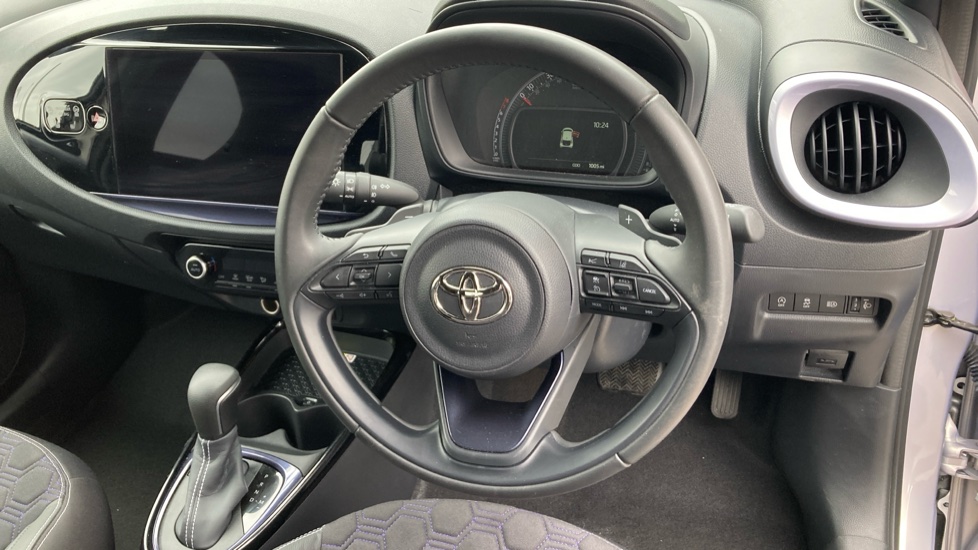 Toyota Aygo X 1.0 VVT-i JBL Edition 5dr Auto Petrol Hatchback - Image 7