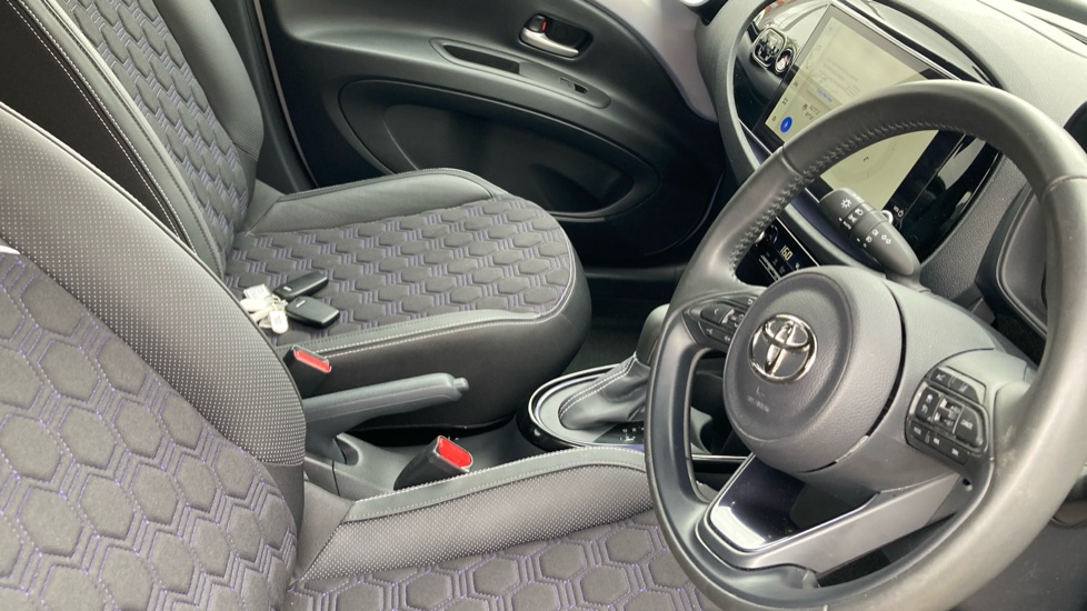 Toyota Aygo X 1.0 VVT-i JBL Edition 5dr Auto Petrol Hatchback - Image 18