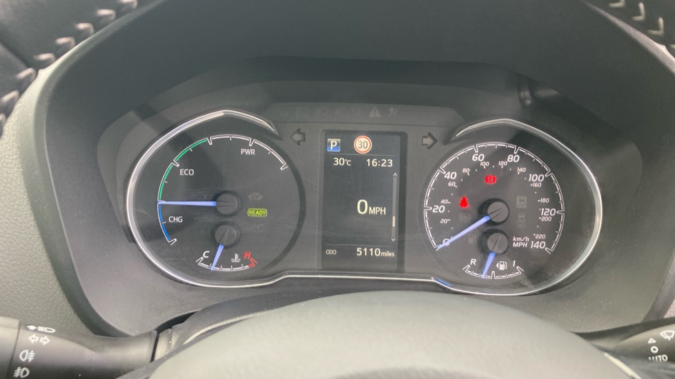 Toyota Yaris 1.5 Hybrid Icon Tech 5dr CVT Hybrid Hatchback - Image 11