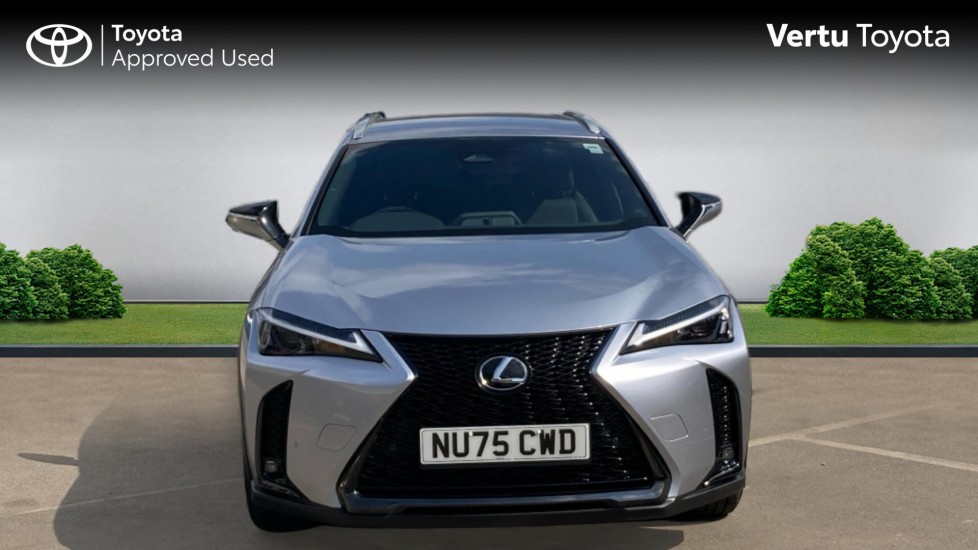 Lexus UX 300h 2.0 F-Sport Design 5dr CVT Hybrid Hatchback - Image 22